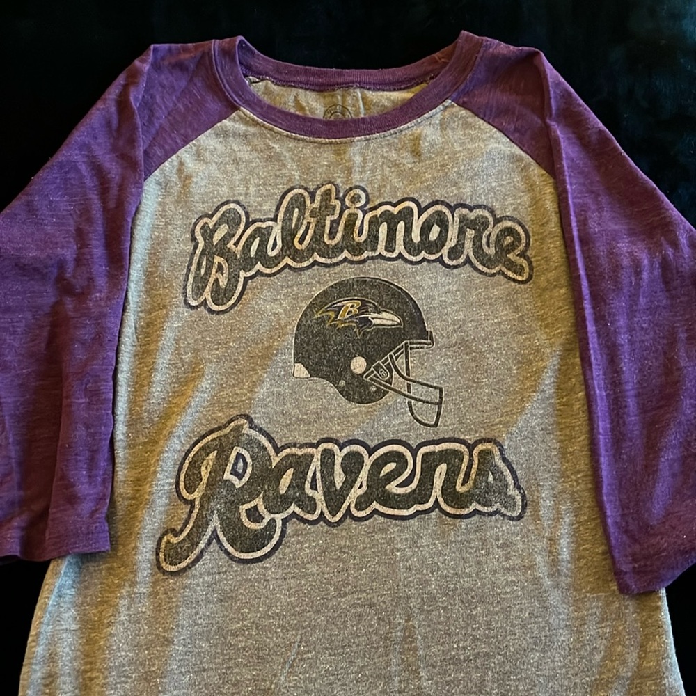 Ravens quarter sleeve t-shirt.